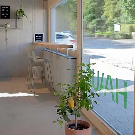 Haaus Bed & Breakfast