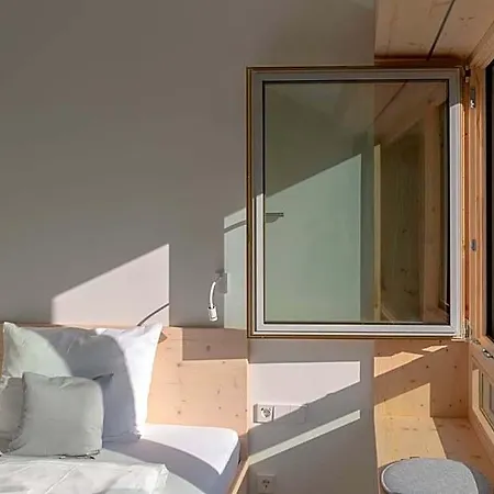 Bed & Breakfast Haaus 3*