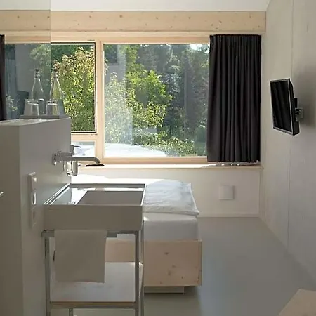 Haaus Bed & Breakfast 3*